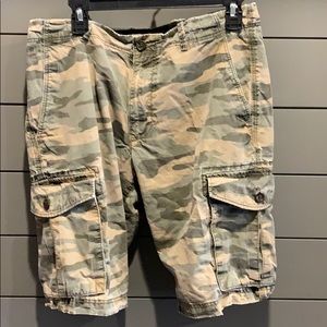 COPY - Banana Republic Camo Cargo Shorts